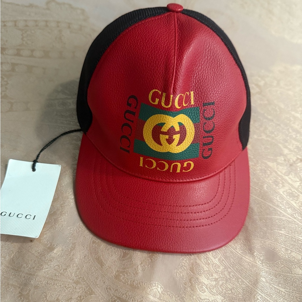 Gucci Red Leather Cap with Black Mesh - Picture 2 of 7